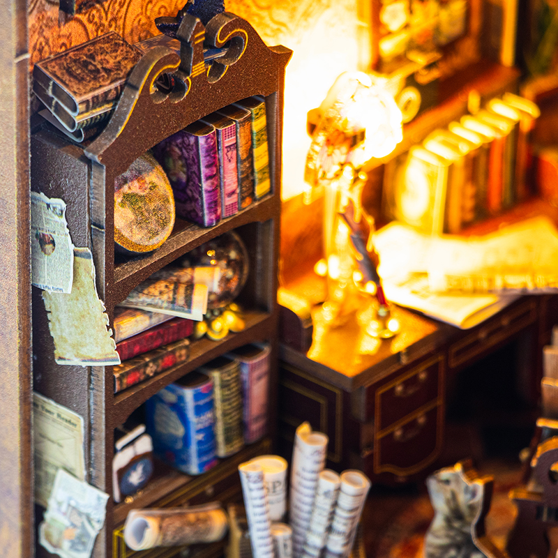 Magical DIY Book Nook Kit Mini - Laptop Accessories Light ulasan dan harga